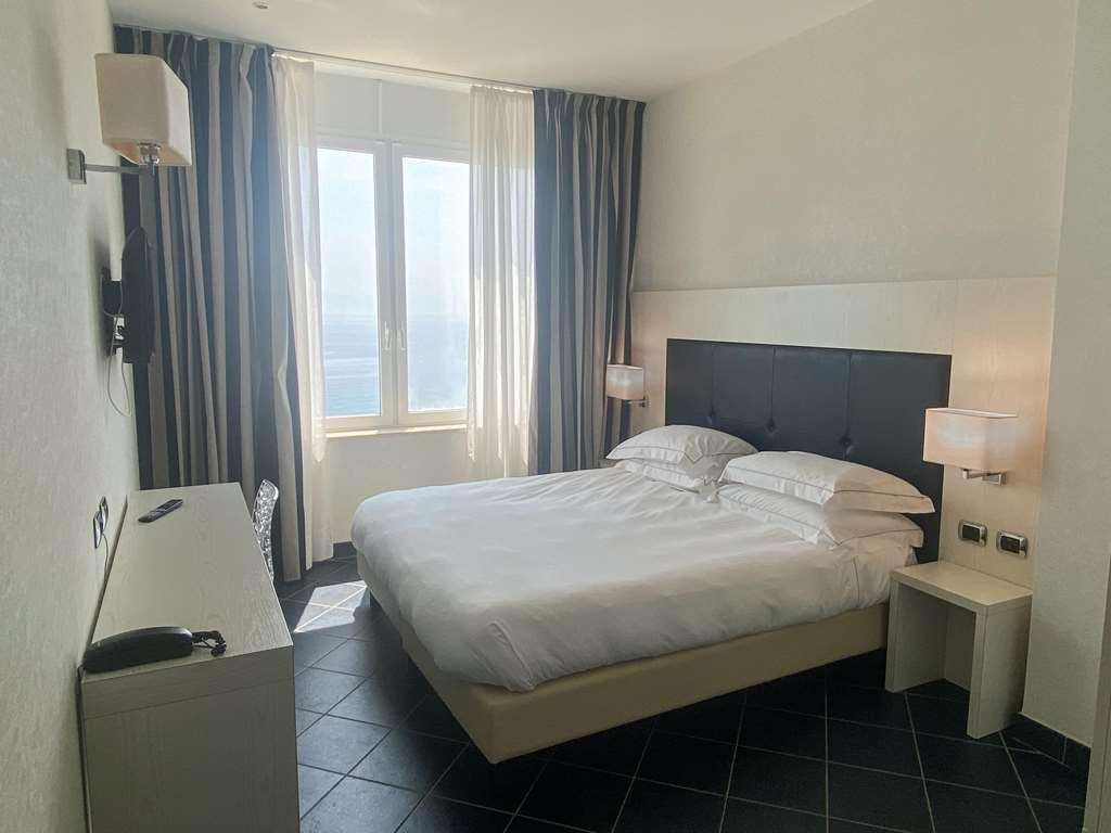 Best Western Hotel Acqua Novella Споторно Номер фото
